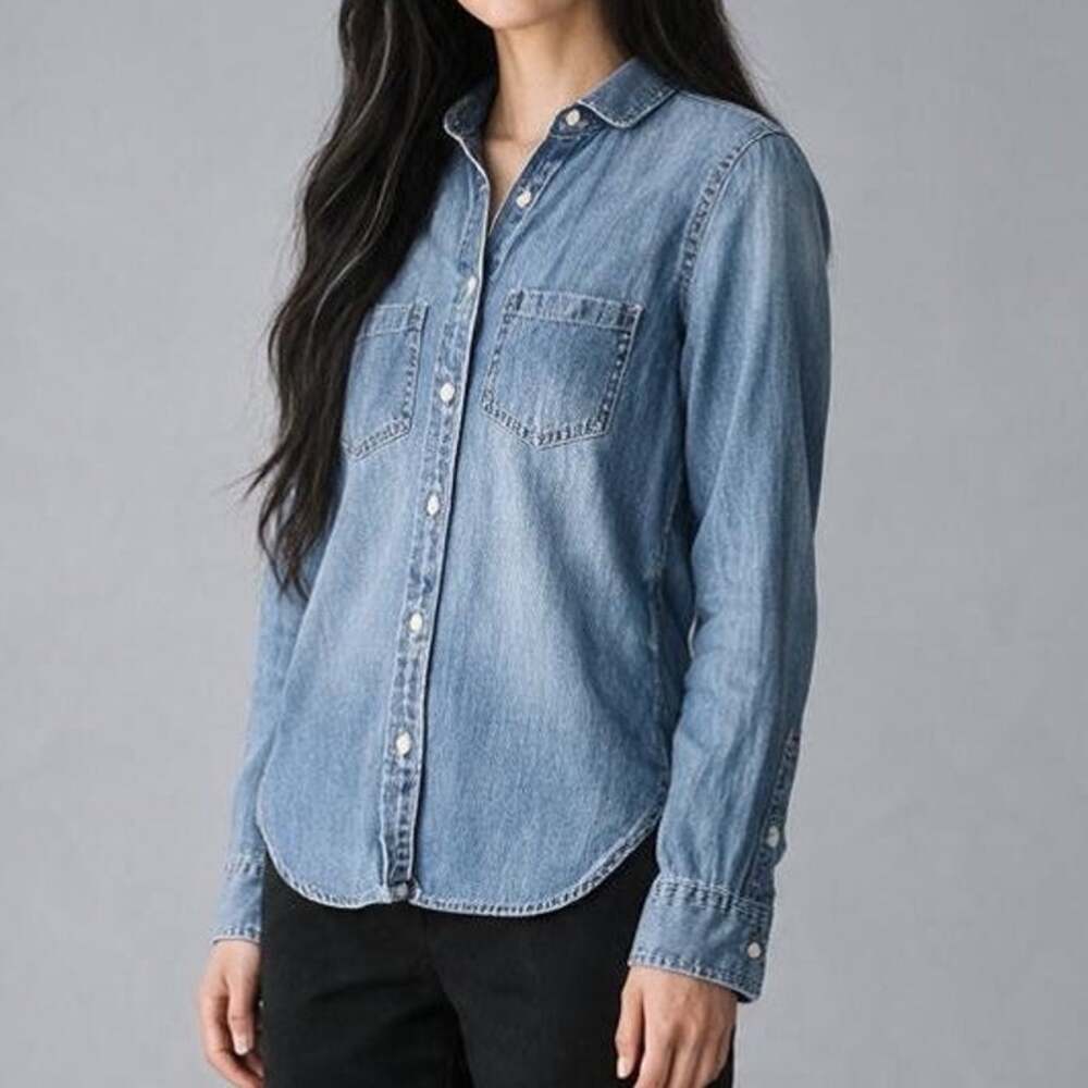 J. Crew Chambray Cotton Long Sleeve Denim Button Down Shirt Pockets 00 Blue